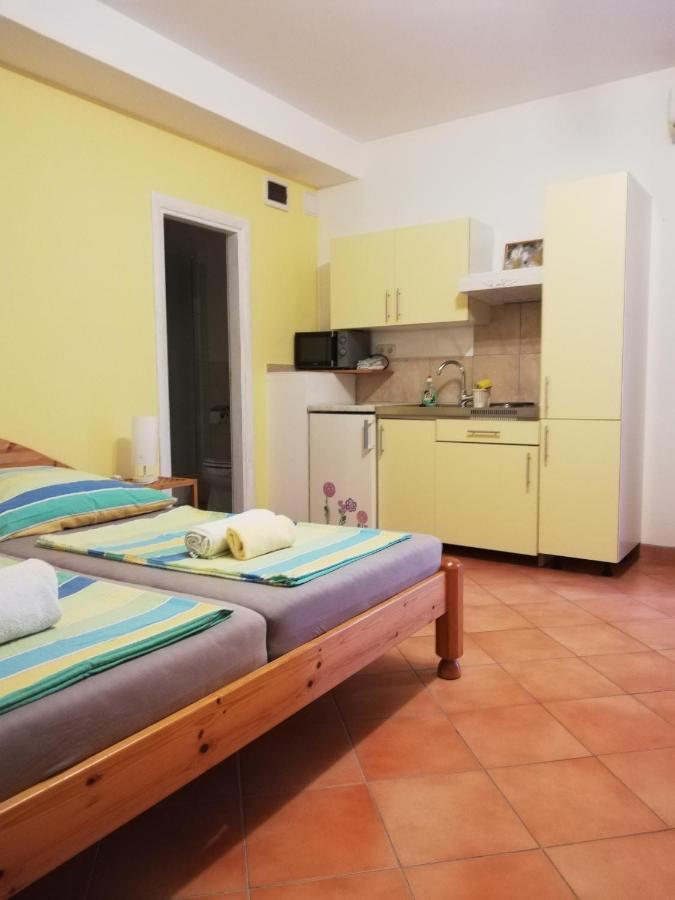 Apartment Maslina *
